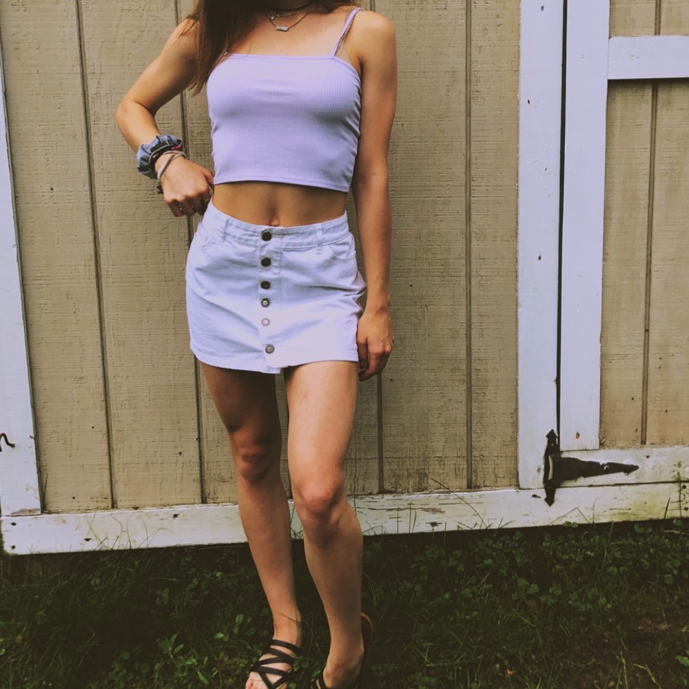 White denim skirt